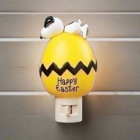 Snoopy Happy Easter Egg Night Light, 3.5"