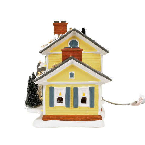 The Originial Snow Village - The Griswold Holiday House Figurine, 7.5"