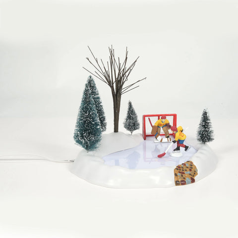 Village Accessories - Hockey Practice Animated Display, 6"