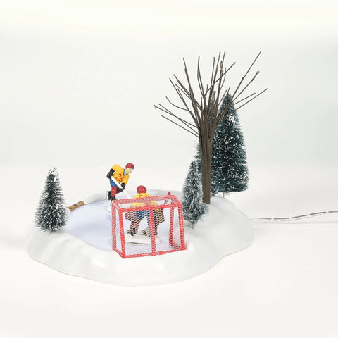 Village Accessories - Hockey Practice Animated Display, 6"
