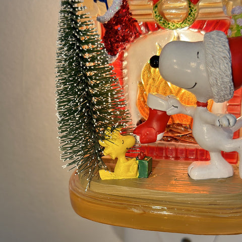 Lighted Fireplace Snoopy Night Light, 5.5"