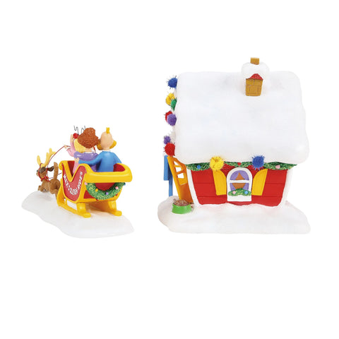 Grinch Village - Max's Sleigh Rides Figurines, 6" (Set of 2)
