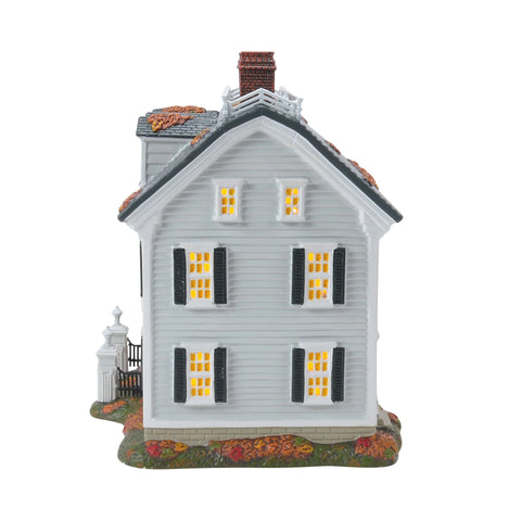 Hot Properties Village - Allison's House Figurine, 7.95"