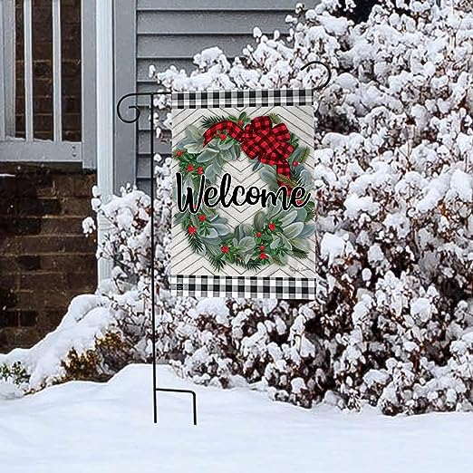 Winter Wreath Welcome Garden Flag Checkered Patterned