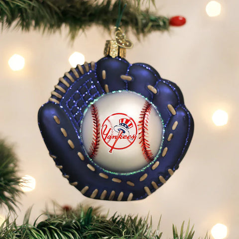 New York Yankees Baseball Mitt Ornament