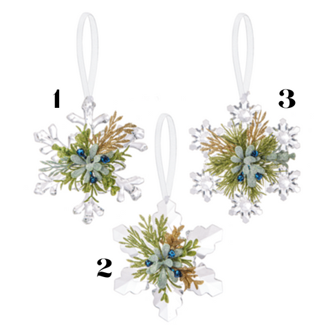 4.5" Mistletoe Snowflake Ornament