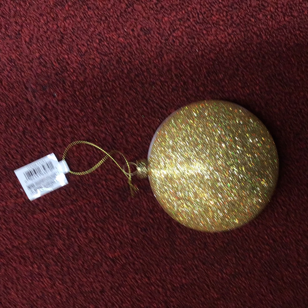 Kurt S Adler White and Gold Ornament