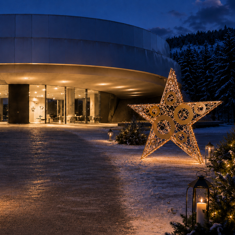 Large Spotlight Star, LED Lit, 8ft