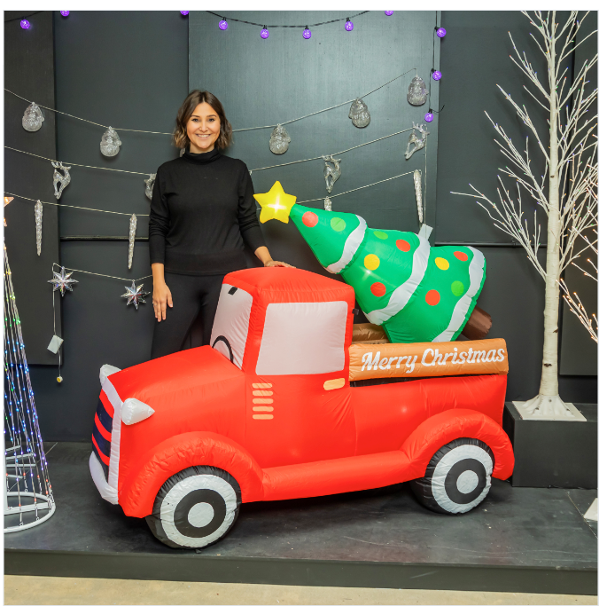 5.6ft Wide Ever-Inflatable Red Truck & Christmas Tree