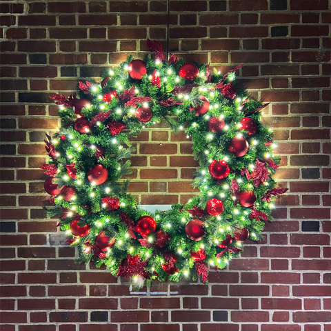 Pre-Owned Red & Gold Decorated Tree and Wreath Package