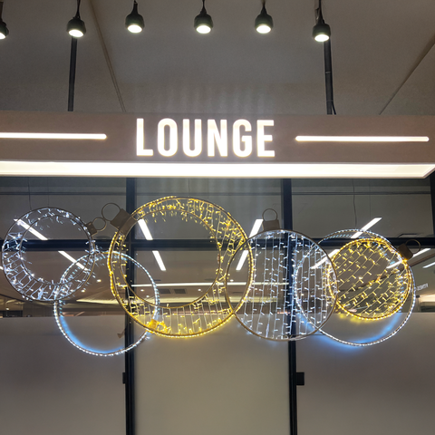 Large Circle Decoration 2, LED Lit (Warm White/White), 59"