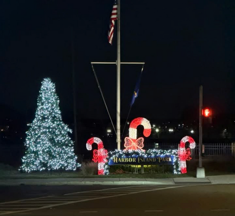 Giant Organic Candy Cane, LED Lit, 9 ft