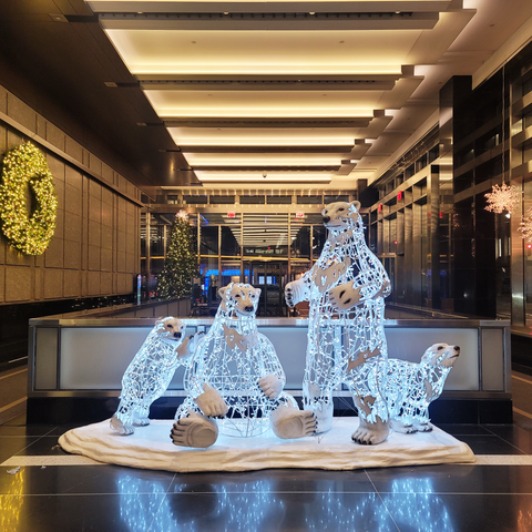 Large Polar Bear Paps Figure, LED Lit w/Fiberglass (White), 83"