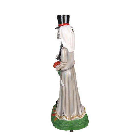 Lifesize Married Skeleton Couple Halloween Decoration, 71"