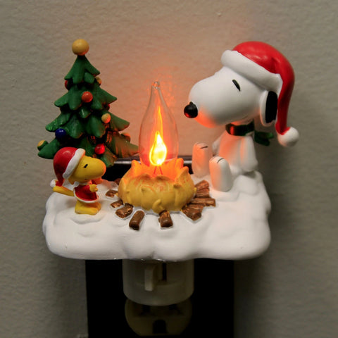 Snoopy Campfire Night Light W/ Woodstock & Xmas Tree, 4.25"