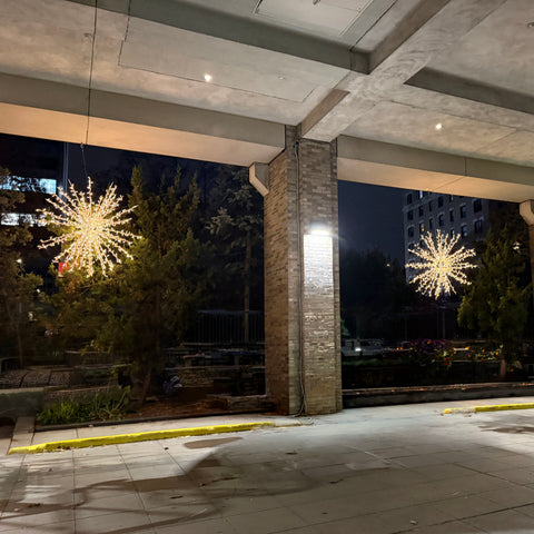 Pre-Owned 20-ft Decorated Tree and XL Sputniks Package