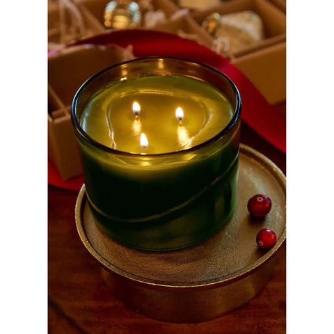 Frasier Fir Poured 3-Wick Candle, 17 oz (Green)